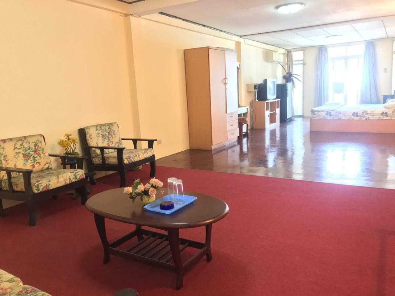 Encore Sea View Паттая Екстер'єр фото